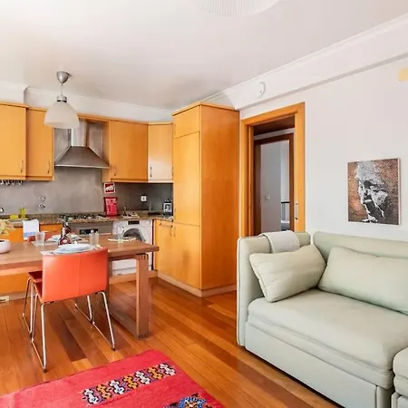Patio - Ground Floor 2 Bdr With Ac And Pateo