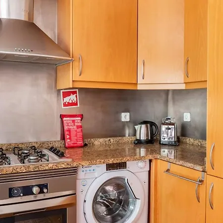 Patio - 57655al 아파트 *